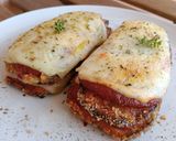 Foto del paso 7 de la receta: Milhojas de Milanesas de Berenjena con Pimientos del Piquillo