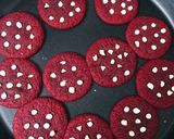 રેડ વેલ્વેટ કૂકીઝ(Red Velvet cookies Recipe in Gujarati) રેસીપી સ્ટેપ7ફોટો