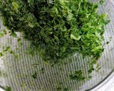 Hình bước làm 2 của món Tinh chất lá dứa (lá nếp)