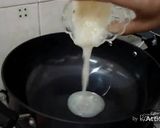 A picture of step 2 of Gajar ka halwa without condensed milk.
