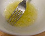 Une image de l'étape 2 de Blanc d’œuf façon omelette.