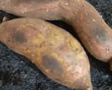 A picture of step 1 of Sweet Potatoes Chaat.