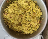 முட்டை நூடுல்ஸ் ரெசிபி ஸ்டேப் 4 புகைப்படம்