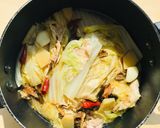 Foto del passaggio 4 della ricetta Millefoglie di cavolo e maiale : Pentola giapponese per autunno🇯🇵🍁