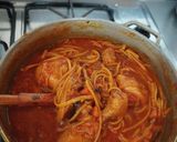 Foto del paso 5 de la receta: Pastas variadas con muslos de pollo