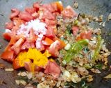A picture of step 5 of South Indian spicy prawn gravy.