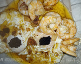 Foto del paso 4 de la receta: Huevos, con langostinos al ajillo 🦐🦐🌶️🌶️🥚🥚