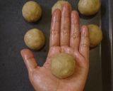 Foto langkah ke 6 dari resep Bola-Bola Pisang Coklat Lumer.