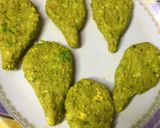 A picture of step 4 of Tandoori Peas kabab.