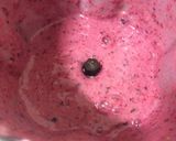 A picture of step 2 of Smoothie bowl.