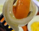 Foto del paso 4 de la receta: Rollitos de pepino y zanahoria para acompañar ensaladas