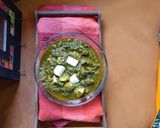 A picture of step 7 of Palak paneer.