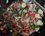 Foto langkah ke 6 dari resep Oseng baby cumi asin, ikan asin dan Pete.