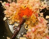 দই দিয়ে স্পাইসি স্যামন কারি (Doi diye Spicy Salmon Curry recipe in Bengali) রেসিপির ধাপ 4 ছবি