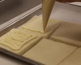 A picture of step 2 of Ichigo Sando.