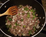 A picture of step 3 of Spaghetti Bolognese.