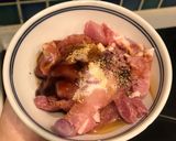 Hình bước làm 2 của món Thịt ba rọi kho củ cải muối