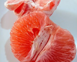 Foto del paso 3 de la receta: Ensalada de pomelo rosado