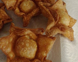 Foto del paso 3 de la receta: Pastelitos con tapas de empanadas