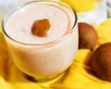 A picture of step 4 of Chikku shake.
