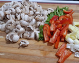 Foto del paso 2 de la receta: Bacalao con champiñones al ajillo
