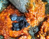 Foto langkah ke 1 dari resep Bumbu Rujak Uleg Kacang Mete.