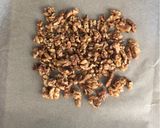 A picture of step 3 of Maple cinnamon walnuts - vegan.
