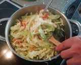 Foto del paso 5 de la receta: Pollo con repollo
