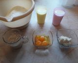 Virslivel töltött croissant recept fázis 1 fotója
