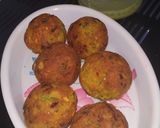 A picture of step 3 of Chana dal chutney Bomb.