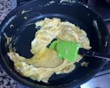 Foto del paso 4 de la receta: Arroz con roux de curry japonés, huevas y cocochas de calamar