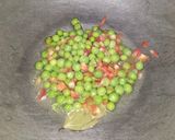A picture of step 2 of Carrot peas pulao.