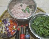 Foto langkah ke 1 dari resep Tumis ayam cincang kemagi.