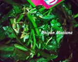 Foto langkah ke 4 dari resep 4. Tumis Kangkung Bunga Pepaya.