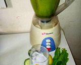 A picture of step 5 of Tasty Green juice.