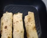 A picture of step 6 of Chapati roll with less oil.