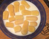 Túrós gyümölcsös finomság recept fázis 6 fotója