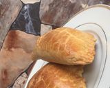 A picture of step 7 of Baked Meat-pie😍.