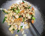 Foto langkah ke 2 dari resep Tumis Tahu bydeesawitri.