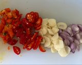 Foto langkah ke 2 dari resep Tumis Cumi Pedas.
