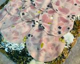 Foto del paso 3 de la receta: Rollo de tortilla de espinacas con queso y pavo trufado