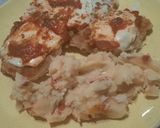 Foto del paso 5 de la receta: Milanesas con queso y salsa acompañadas con puré de papas