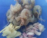 Foto langkah ke 1 dari resep Tempoyak tumis udang.
