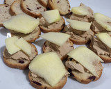 Foto del paso 2 de la receta: Canapés para Navidad