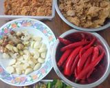 Foto langkah ke 1 dari resep Bumbu Pecel Madiun Ala Bu Fauzi.
