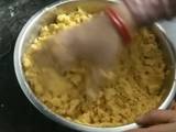 भुने चने और सफेद मिर्च के लड्डू(Bhune chane aur safed mirch ke laddu recipe in Hindi)