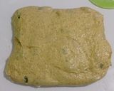 Foto langkah ke 11 dari resep Turmeric Curry Leaves Sourdough Bread.