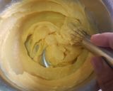 Foto langkah ke 5 dari resep 307. Roti Isi Vla Custard.