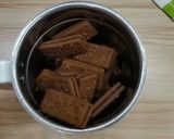 A picture of step 2 of Chocolate pastry.