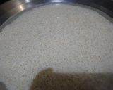 A picture of step 1 of Chicken Degi biryani.